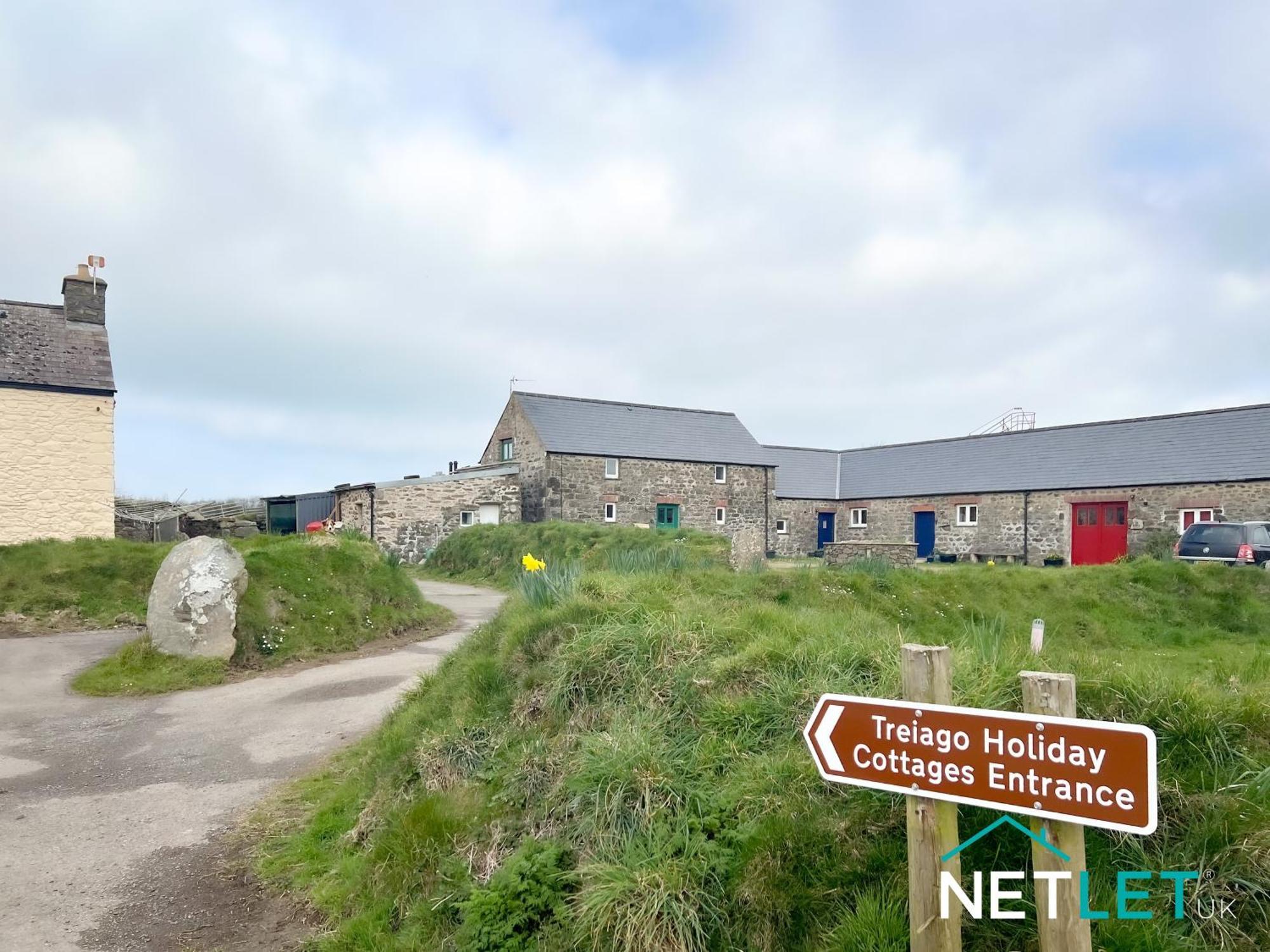 Ty Helygen - A Beautiful Rural Cottage In St Davids Exterior photo